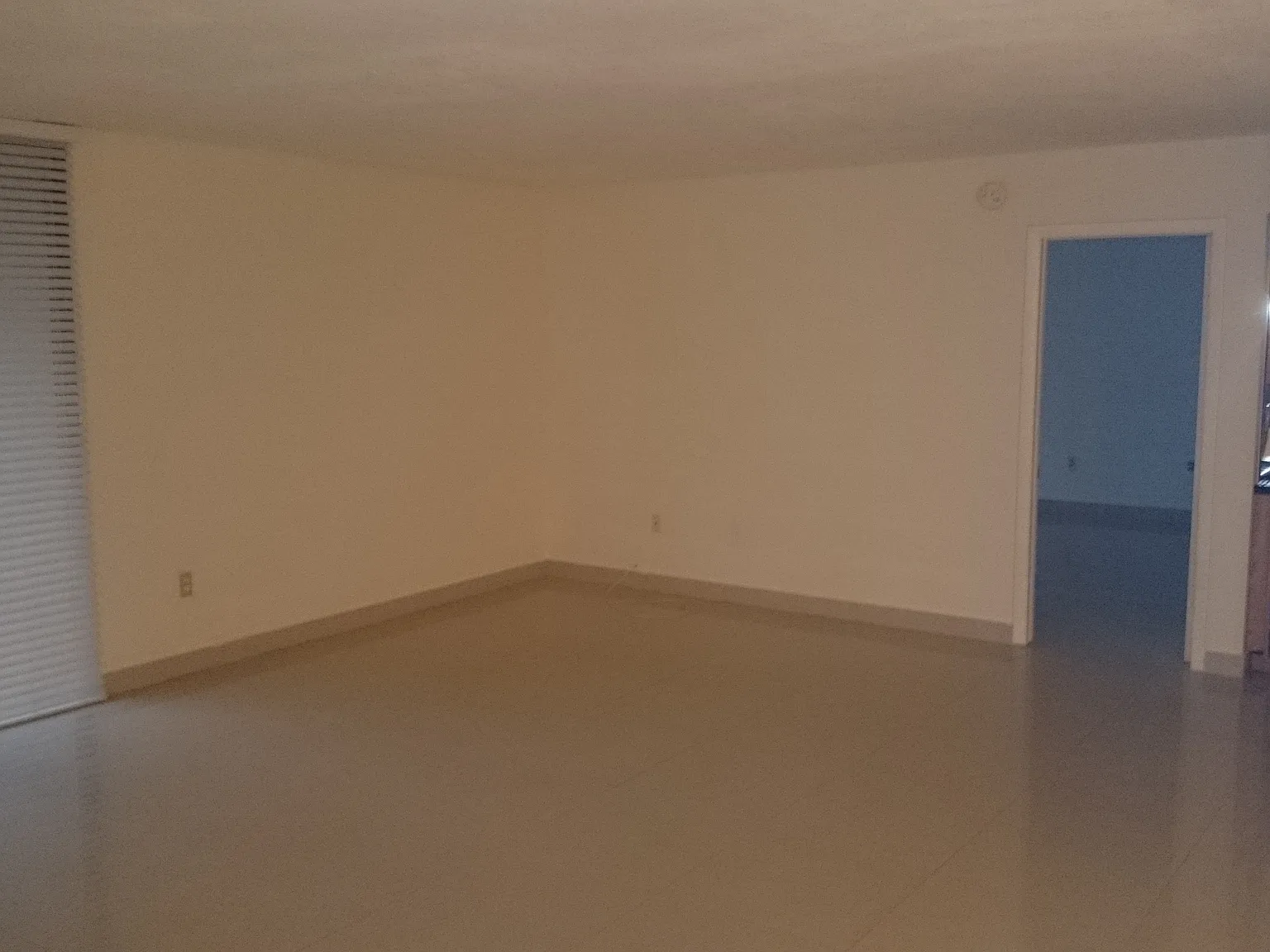 2 bed, 2.5 bath, 1955 sqft, $2,995 — Photo 1