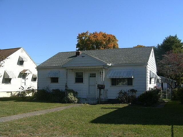 1st image of 942 Washington Ave