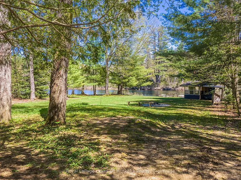 1213 Sherwood Forest Rd — Photo 14