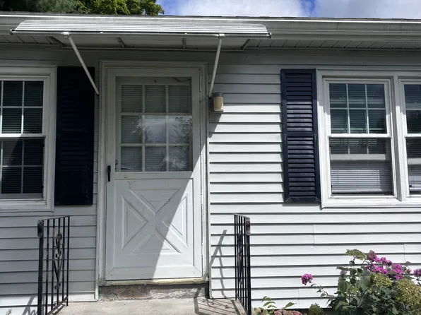 Beach Tree, 24 Silver St #E16587b06, Great Barrington, MA 01230