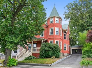 166 Sycamore St #2, Somerville, MA 02145