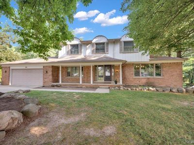 928 Hampstead Ln, Rochester Hills, MI, 48309