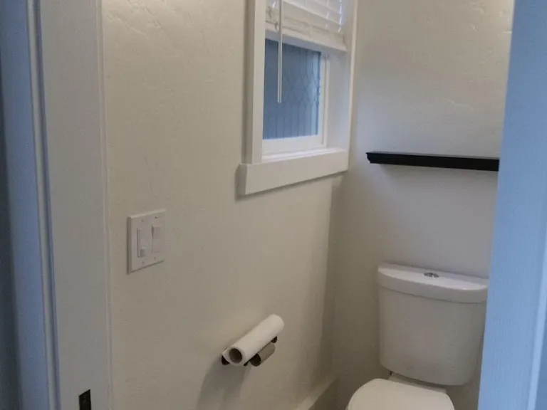 3716 Robinson Pl — Photo 25