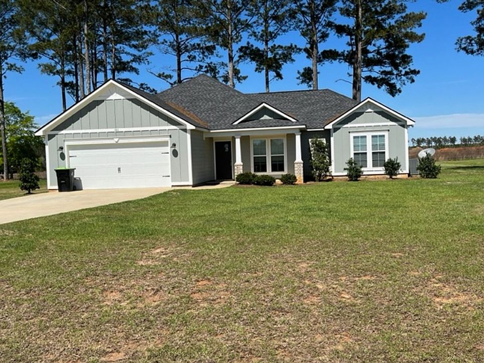 1st image of 180 Live Oak Dr