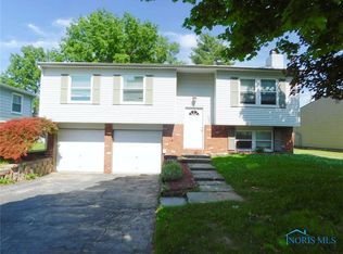 2243 Richmand Dr, Northwood, OH 43619