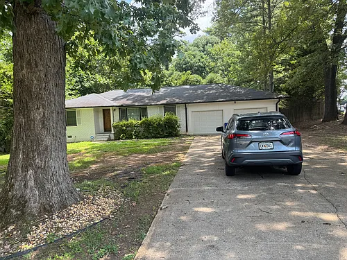 1385 Berkeley Ln Photo 1
