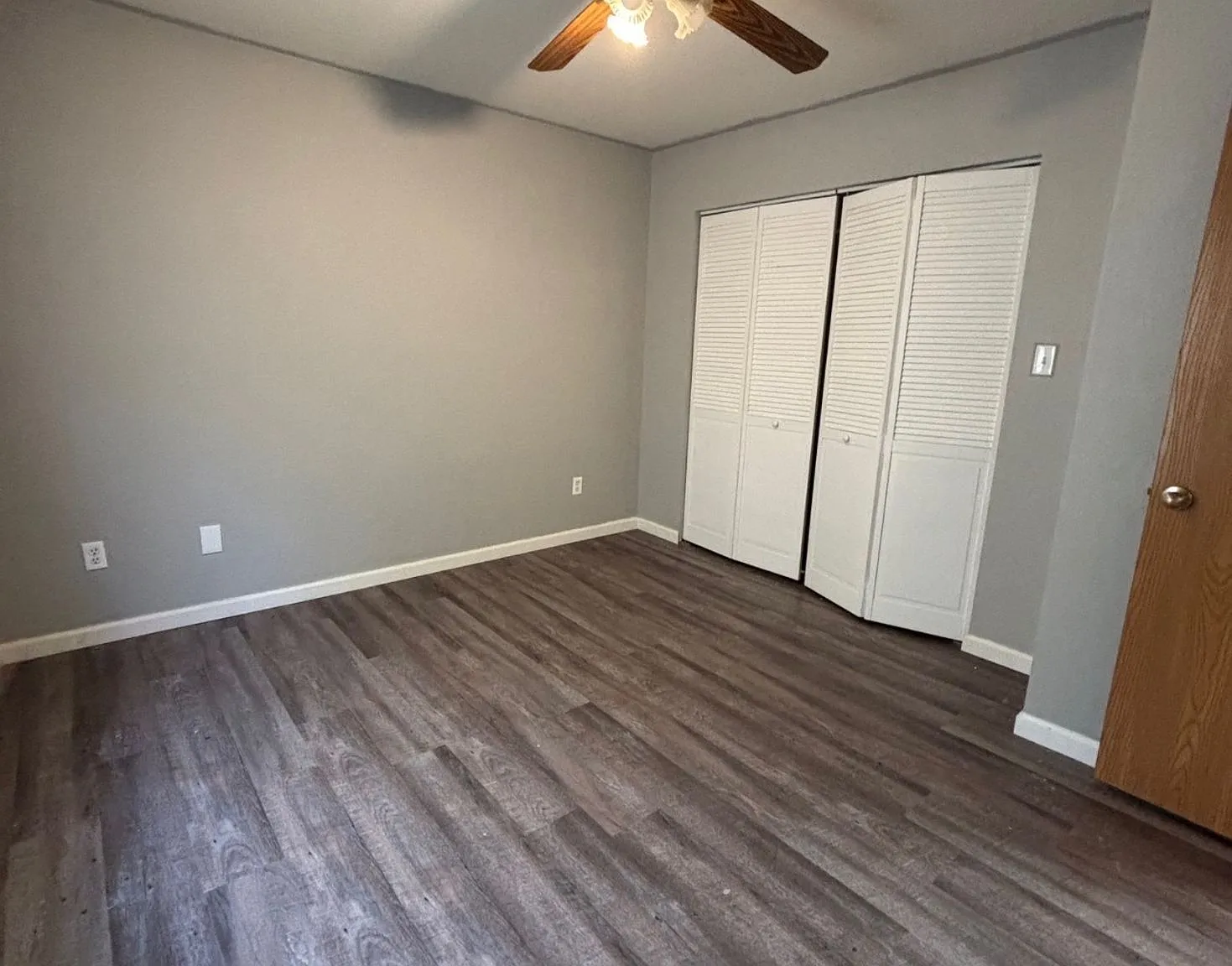 2 Bedroom Apartment - $500 move in special. — Photo 4