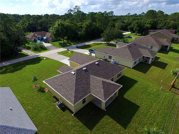4th image of 8245 105th Ave