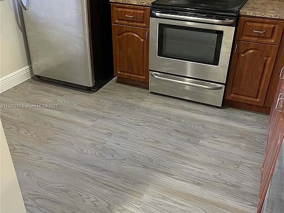 2nd image of 1705 Whitehall Dr APT 102
