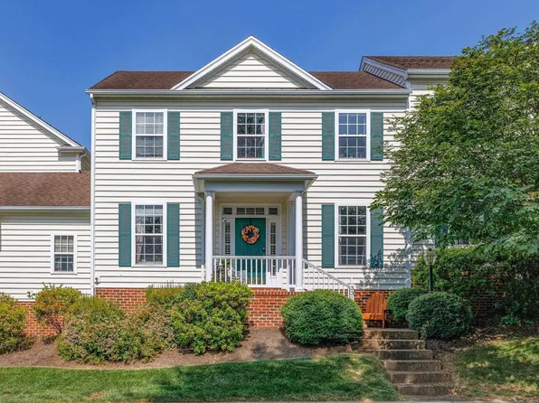 3311 Turnberry Cir, Charlottesville, VA 22911
