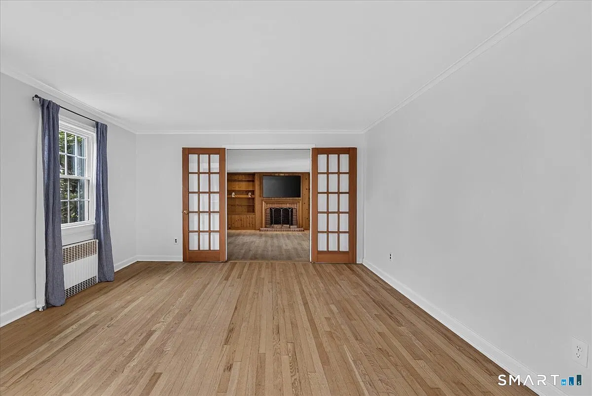 3 bed, 3.5 bath, 2582 sqft, $3,500 — Photo 3