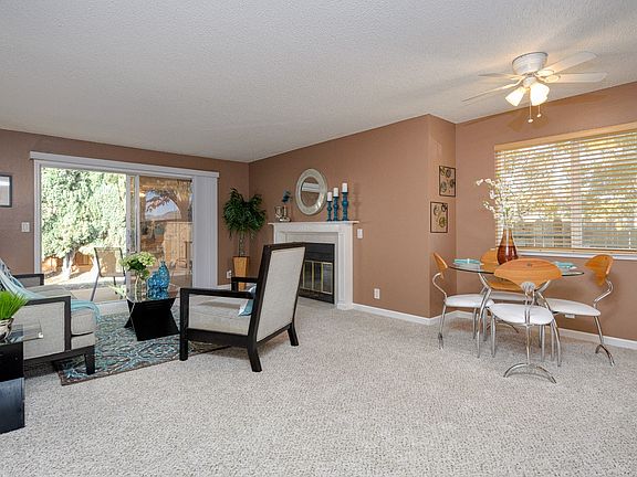 3rd image of 5486 Wisteria Way