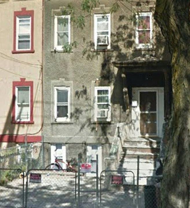 2nd image of 353 Crescent St
