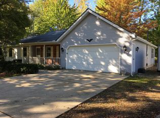 6472 Dawson Blvd, Mentor, OH 44060