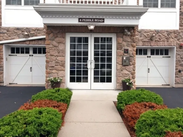 8 Pebble Rd #C2, Woodland Park, NJ 07424