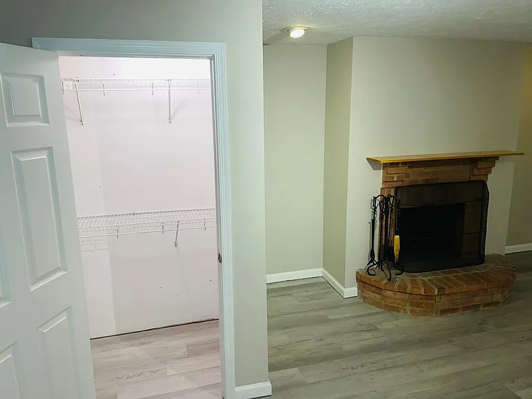 1405 Oronoco St — Photo 33