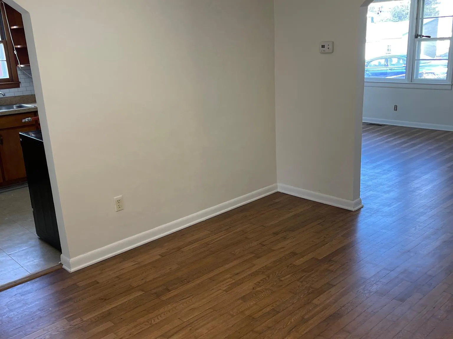 4 bed, 1.5 bath, 1700 sqft, $1,800 — Photo 4