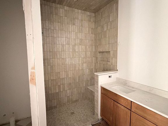 5th image of 3405 Timber Ridge Ln