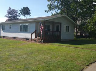 128 S 4th Ave, Edgar, WI 54426
