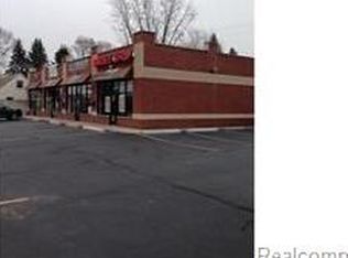 25251 Eureka Rd, Taylor, MI 48180