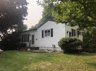 4404 Burchfield Ave, Lansing, MI 48910