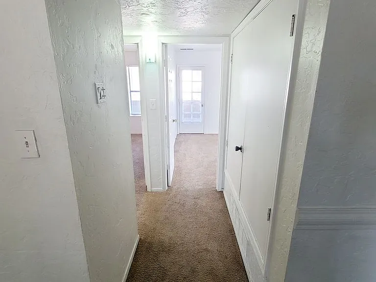 3504 Tulane Dr Ne — Photo 6
