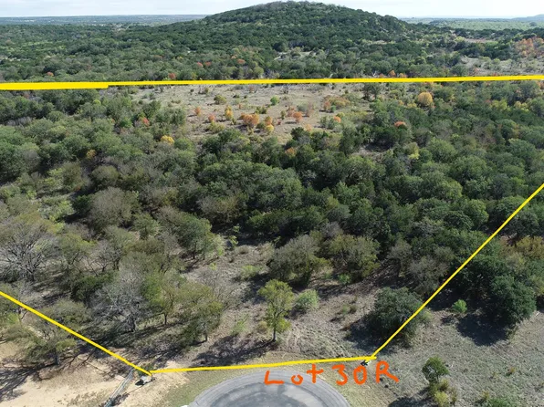 1101 Mountain Bluebird Ct, Graford, TX 76449