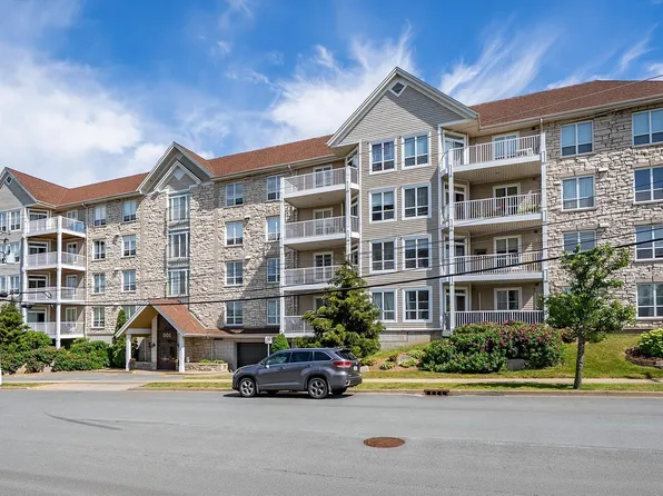 201 Walter Havill Dr Unit 209, Halifax, NS B3N 3J4