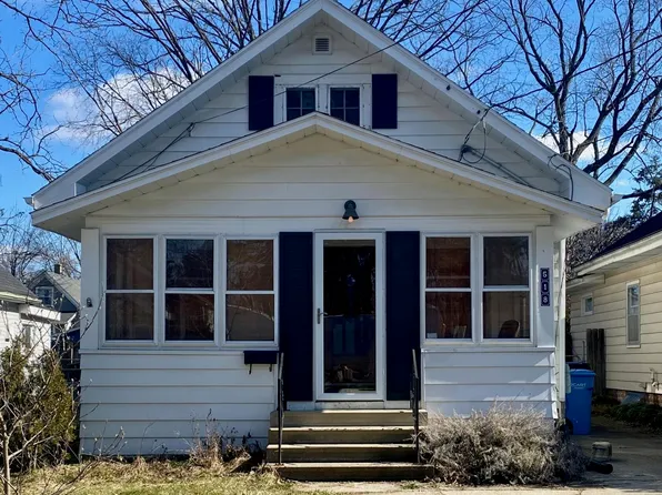 518 N Magnolia Ave, Lansing, MI 48912
