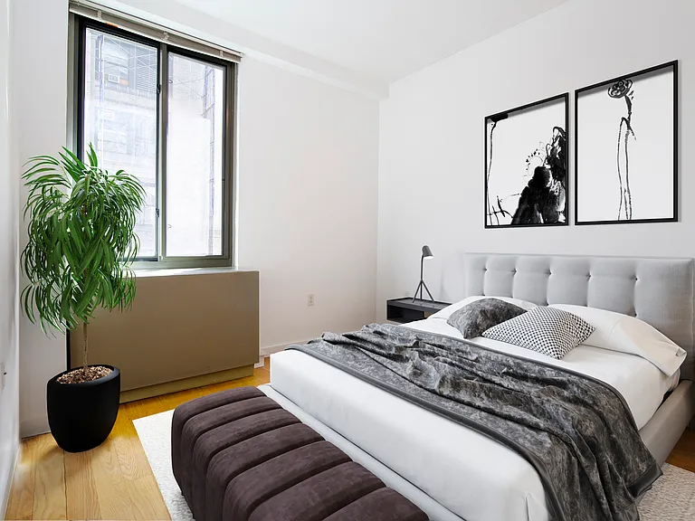 31 W 17th St #5 — Photo 3