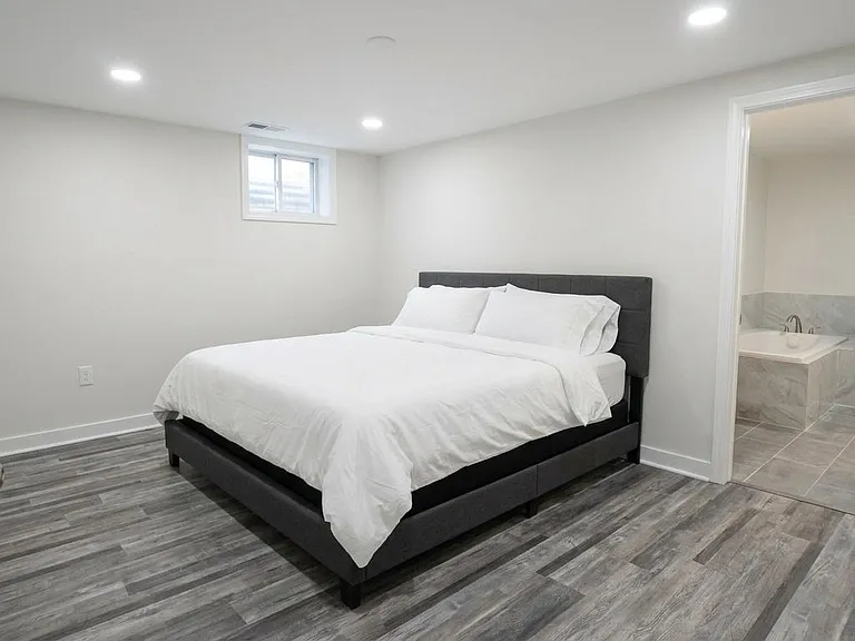 37 Sydnor St — Photo 20