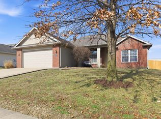5005 Craydon Dr, Columbia, MO 65203