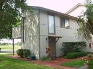 7 Fairway Dr APT 4, Cocoa Beach, FL 32931