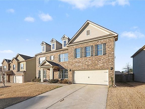 2nd image of 75 Fanleaf Dr