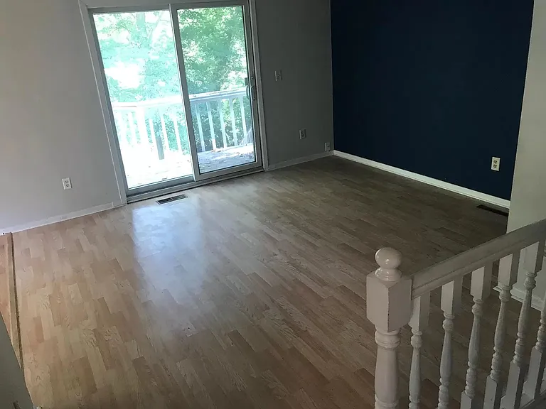 15598 Garfield Cir — Photo 3
