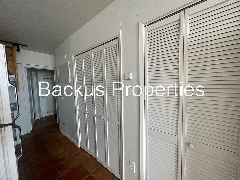1580 Wanda Ave #A — Photo 8
