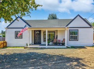 326 NW Civil Bend Ave, Winston, OR 97496