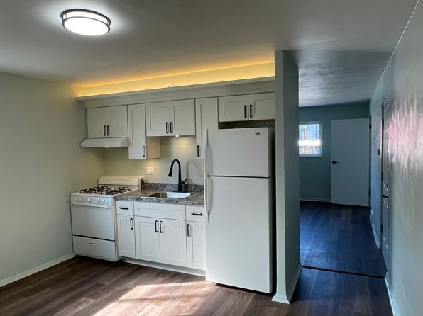 634 Collins Ave Floor 2