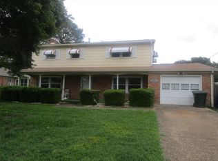 81 Kendall Dr, Newport News, VA 23601
