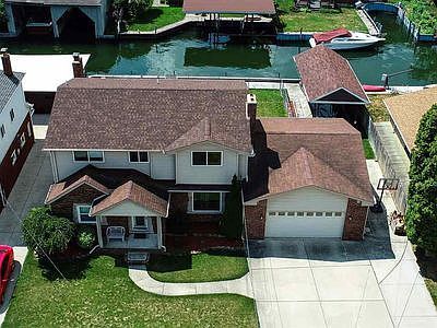 22544 Lange St, Saint Clair Shores, MI, 48080