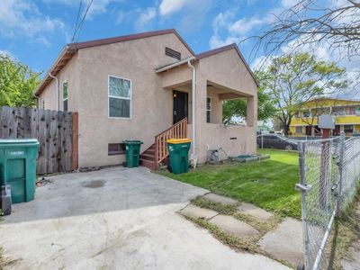 102 E Jefferson St, Stockton, CA, 95206