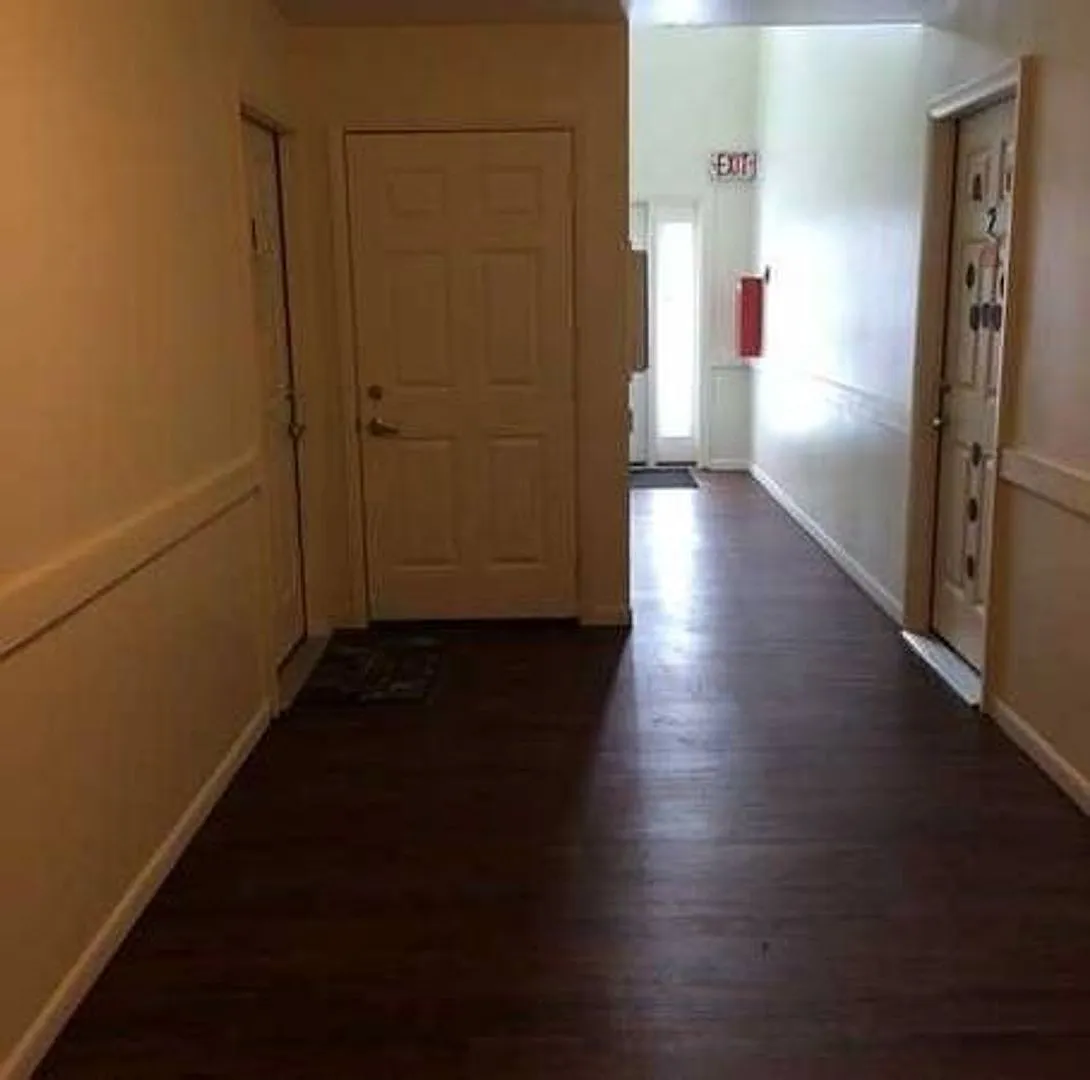 Rivers Edge Apartments — Photo 3