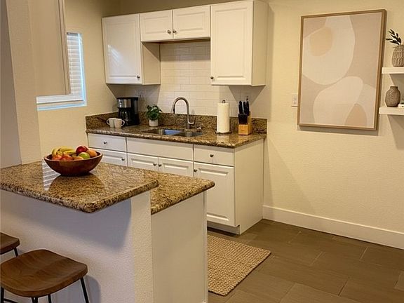 3rd image of 2255 Cahuilla St APT 35