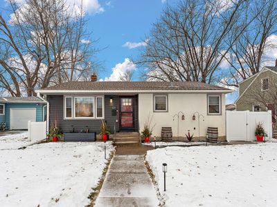 221 9th St S, South Saint Paul, MN, 55075
