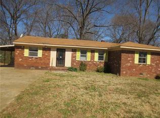 2350 McGowan Dr, Memphis, TN 38127