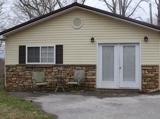 675 Three Springs Rd, Somerset, KY 42503