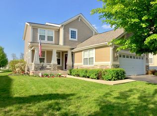 296 Seaton Ct, Lake Zurich, IL 60047