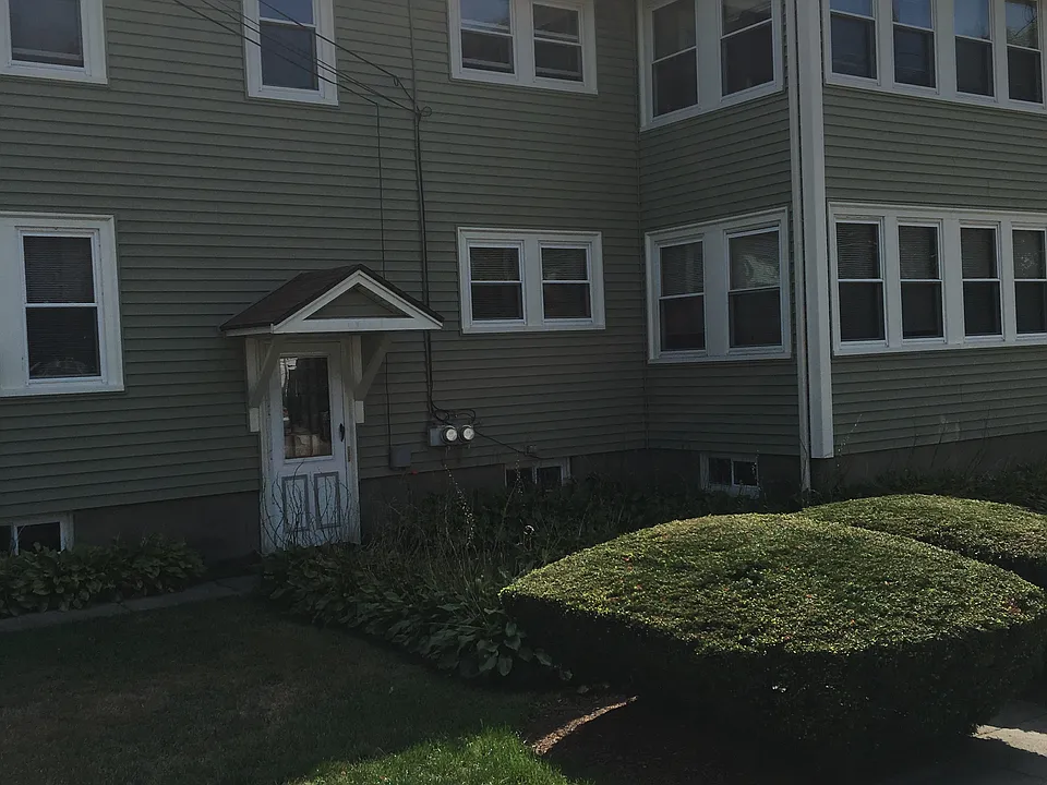Corner lot