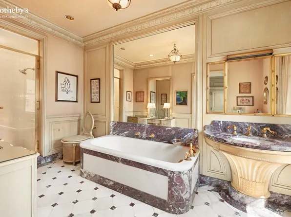 19 East 72nd Street image 12 of 15