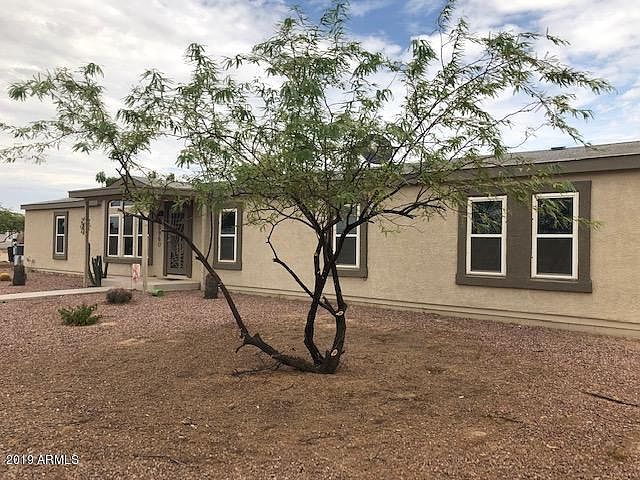1st image of 18960 W Mescalero Dr